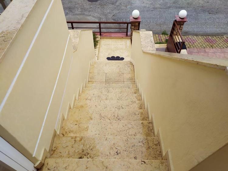 Villa Elena House Néa Péramos Exterior foto